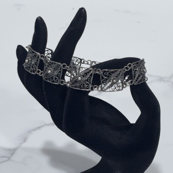 Pending deletion unavail - Picture 1 of 11